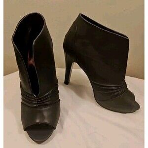 Women's Size 8.5 M Black Dress Boot 4" Sexy Heel Biker Business peek toe open